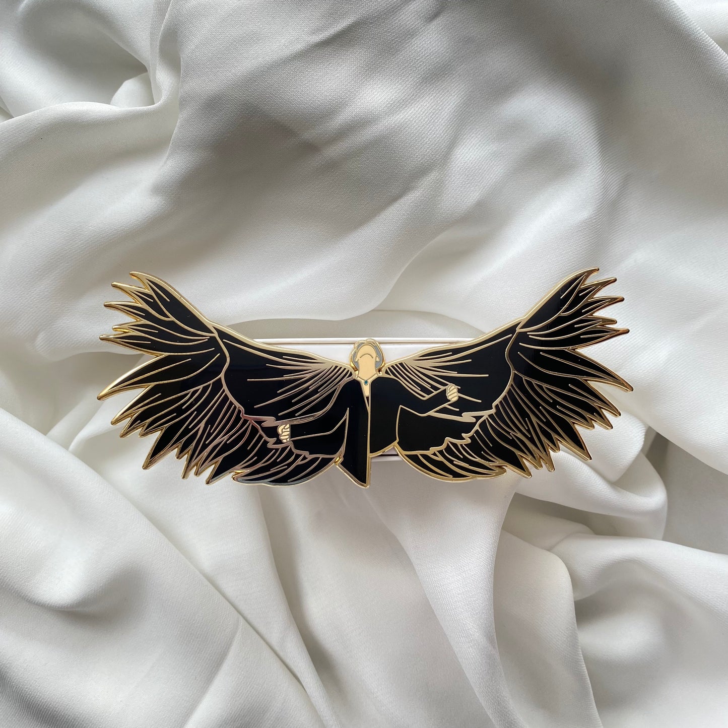PRÉCOMMANDE PIN JIMIN BLACKSWAN
