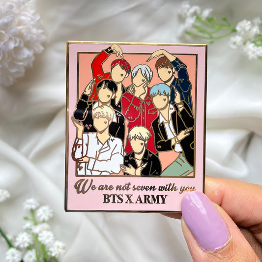 BTS LOVE POLAROID PIN