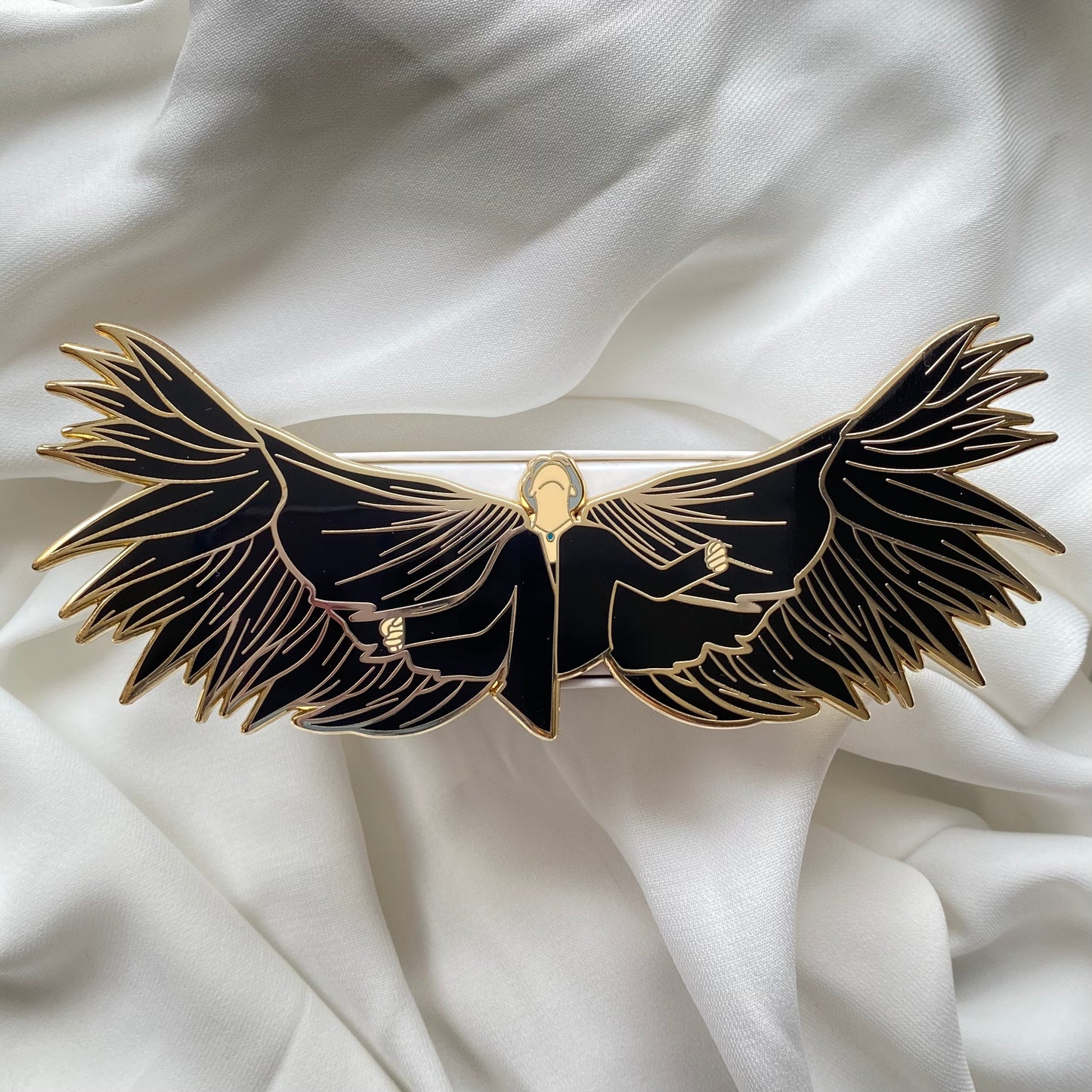 PRÉCOMMANDE PIN JIMIN BLACKSWAN
